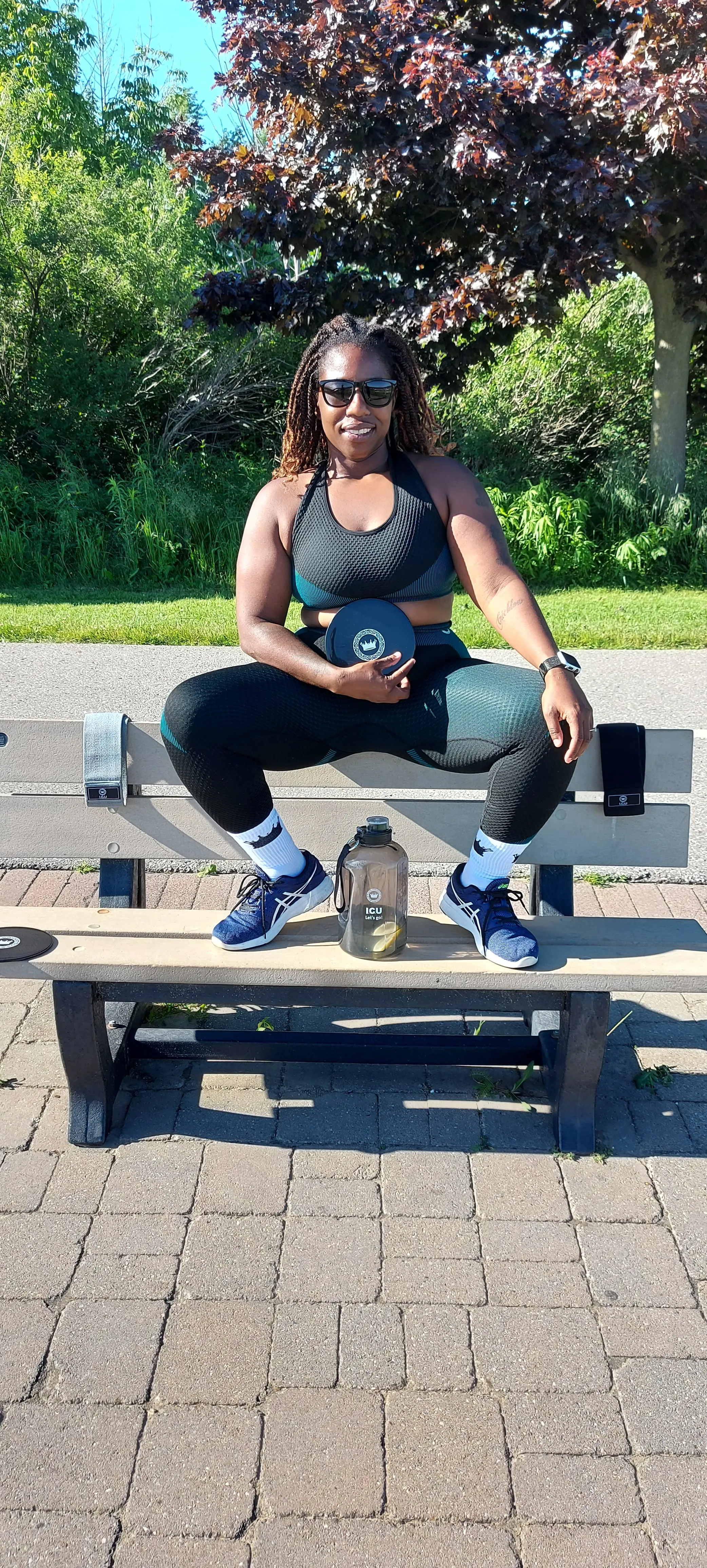 Compression two-piece Luxe Crossover set